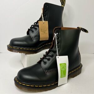 Dr. AirWair Martens w/Bouncing Soles Made In England VTG 1460 Black UNISEX SIZE